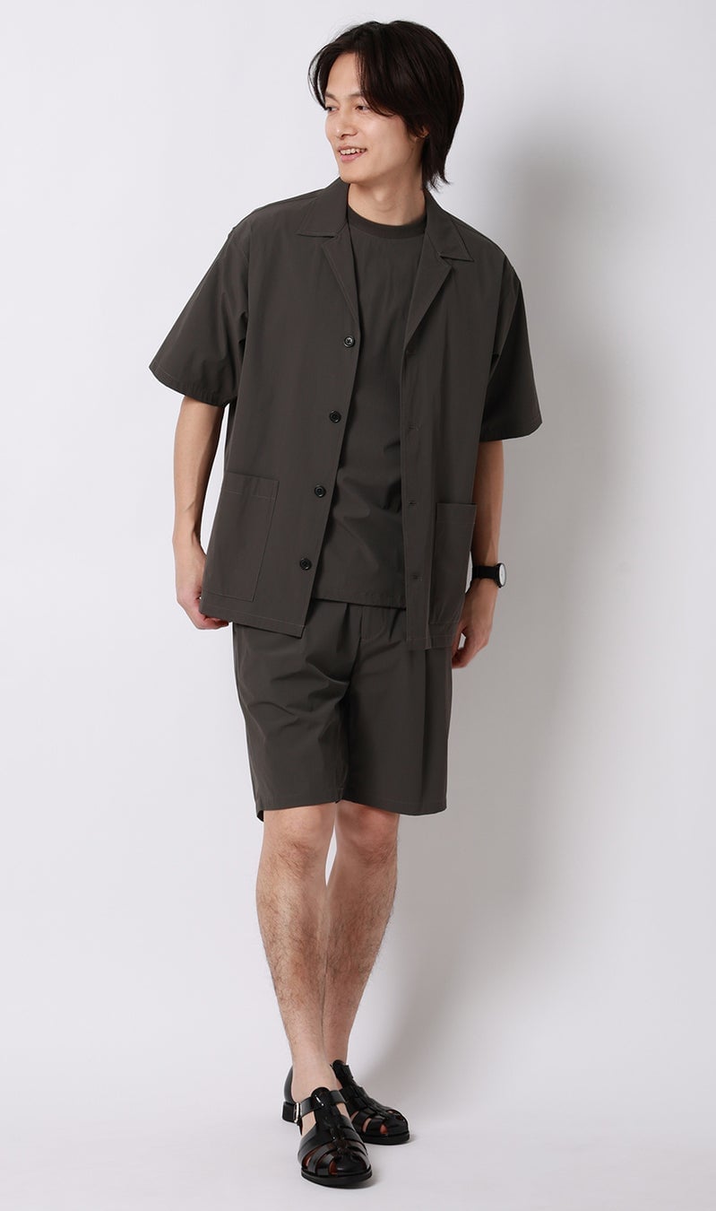 洋服の青山が初のビジネス向けハーフパンツを提案!夏の正装に新風 5月19日〜