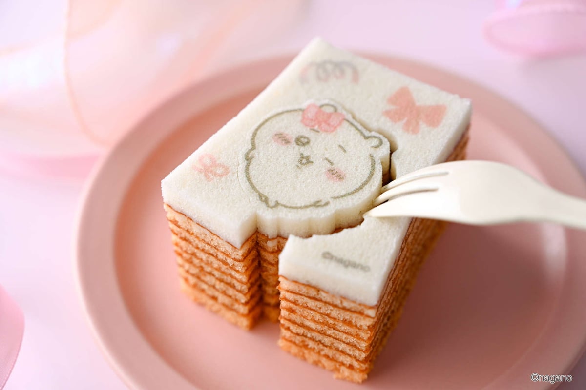 ちいかわのかわいさをぱかっと楽しむ型ぬきバウム！ちいかわらんどで先行販売 7月3日〜