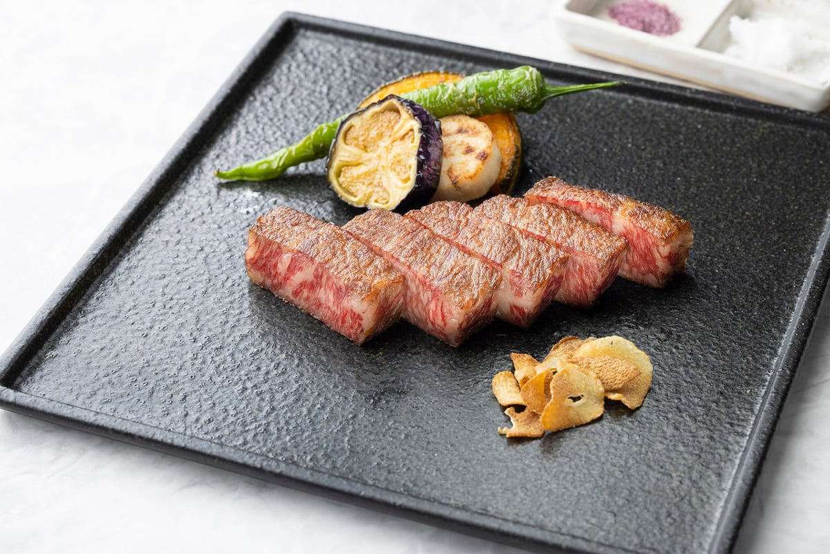 肉料理 イメージ
