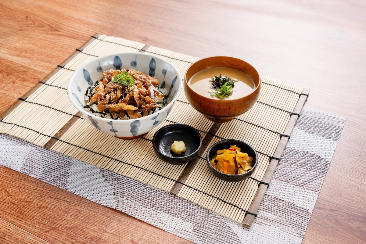 【大分郷土料理】りゅうきゅう丼 980円（税込）