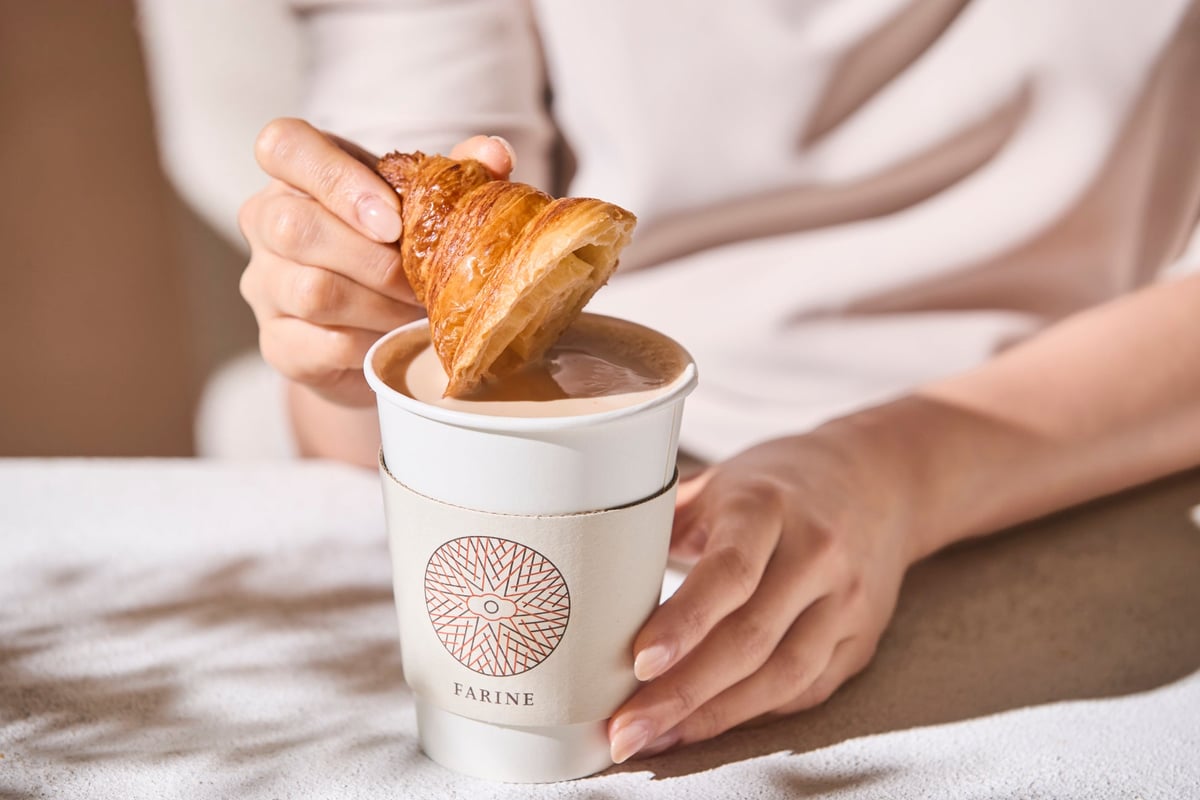 最後に残ったクロワッサンは、カフェラテに浸してお召し上がりいただくのもおすすめ