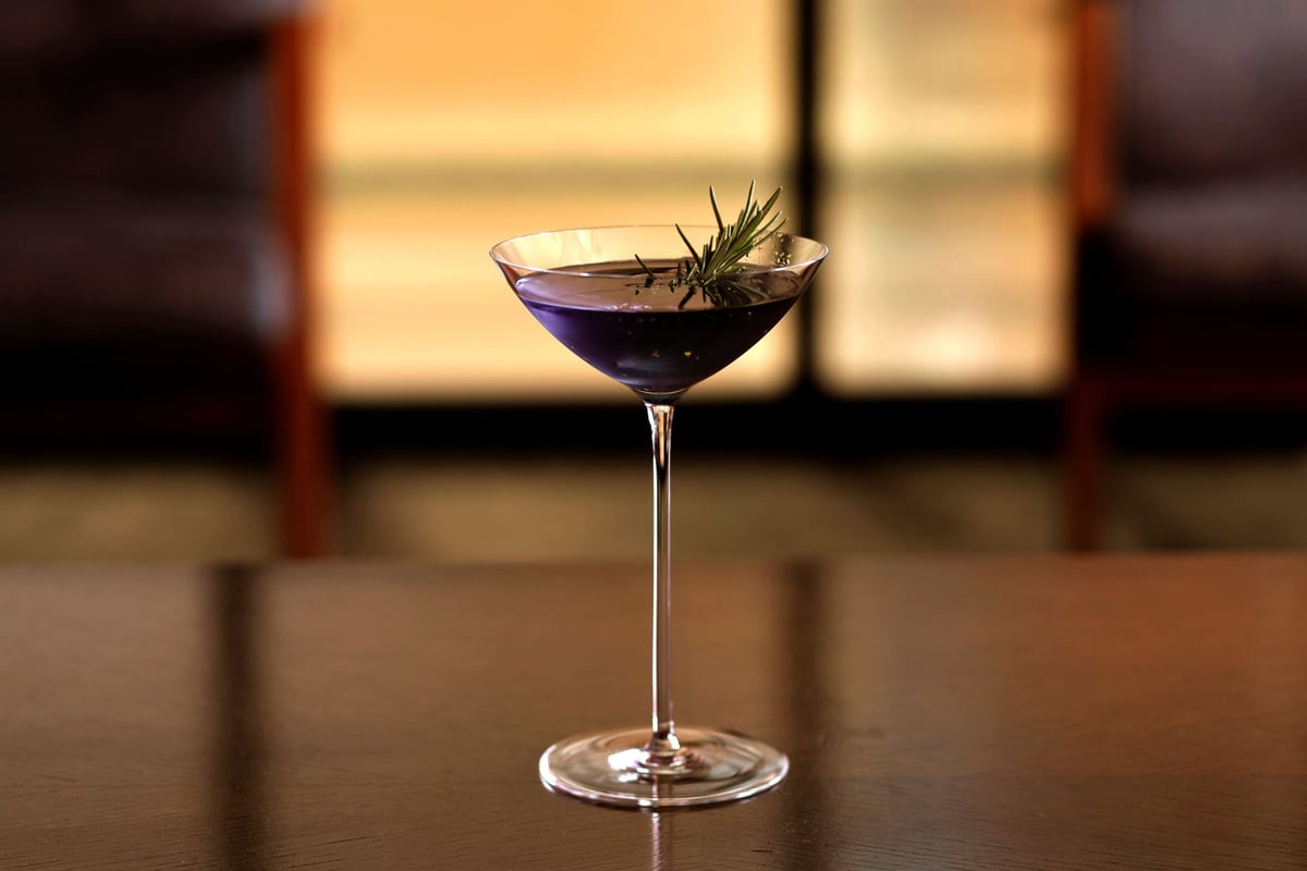 銀座「BAR S」で芸術家気分!コラボカクテルを楽しむ 6月13日〜