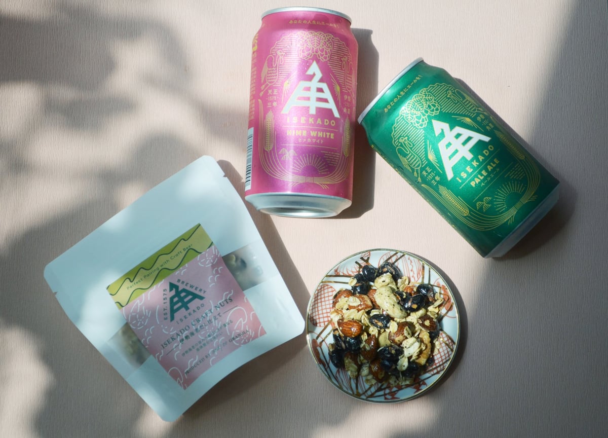 ISEKADO CRAFT NUTS 伊勢海老だし仕立て（伊勢角クラフトナッツ）produced by and/or Granola
