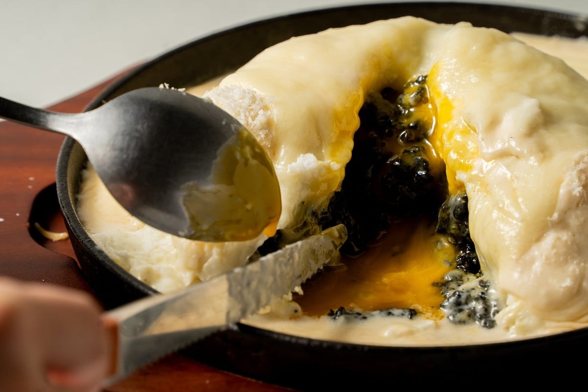 チーズ専門店の新感覚モノクロメニュー【MONO Cheese】池袋・新宿で販売開始 6月15日〜