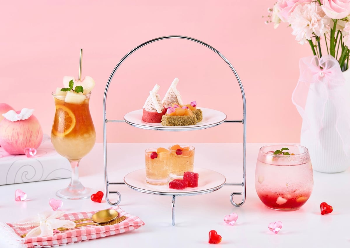ミニアフタヌーンティースタンド フリーフロー付き 3,600円(税込)