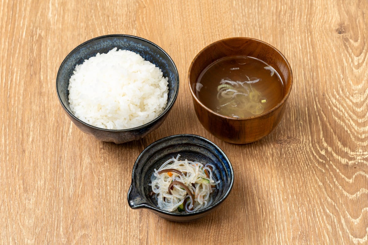 ご飯/スープ/春雨サラダ/ ①〜③から1品お選びください