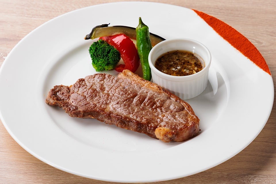 神戸三宮でサーロインもシーフードも食べ放題!夏のランチコースが8月1日〜登場 8月1日〜