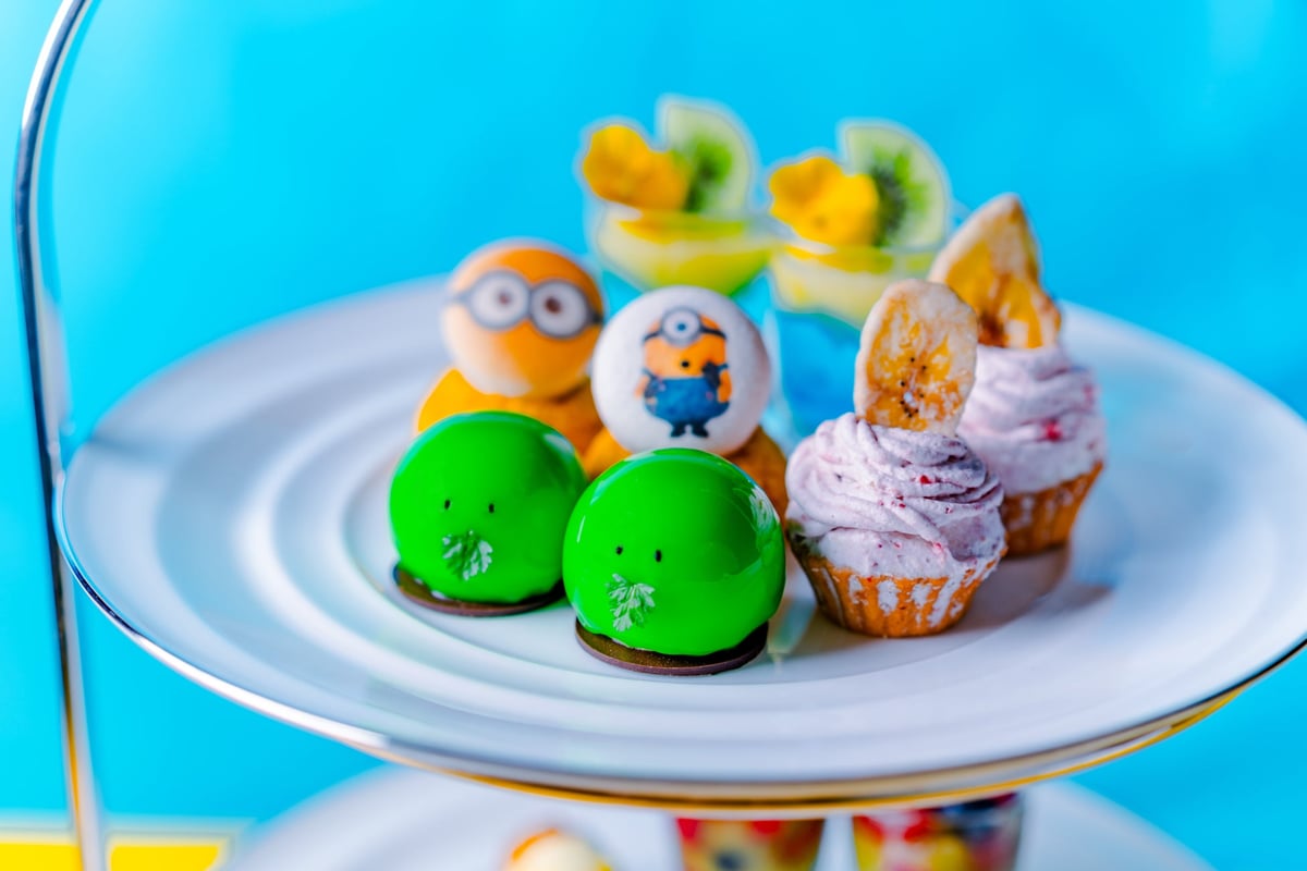 グランドプリンスホテル大阪ベイで「ミニオンズ&モンスターズアフタヌーンティー」新登場!夏のスイーツを満喫