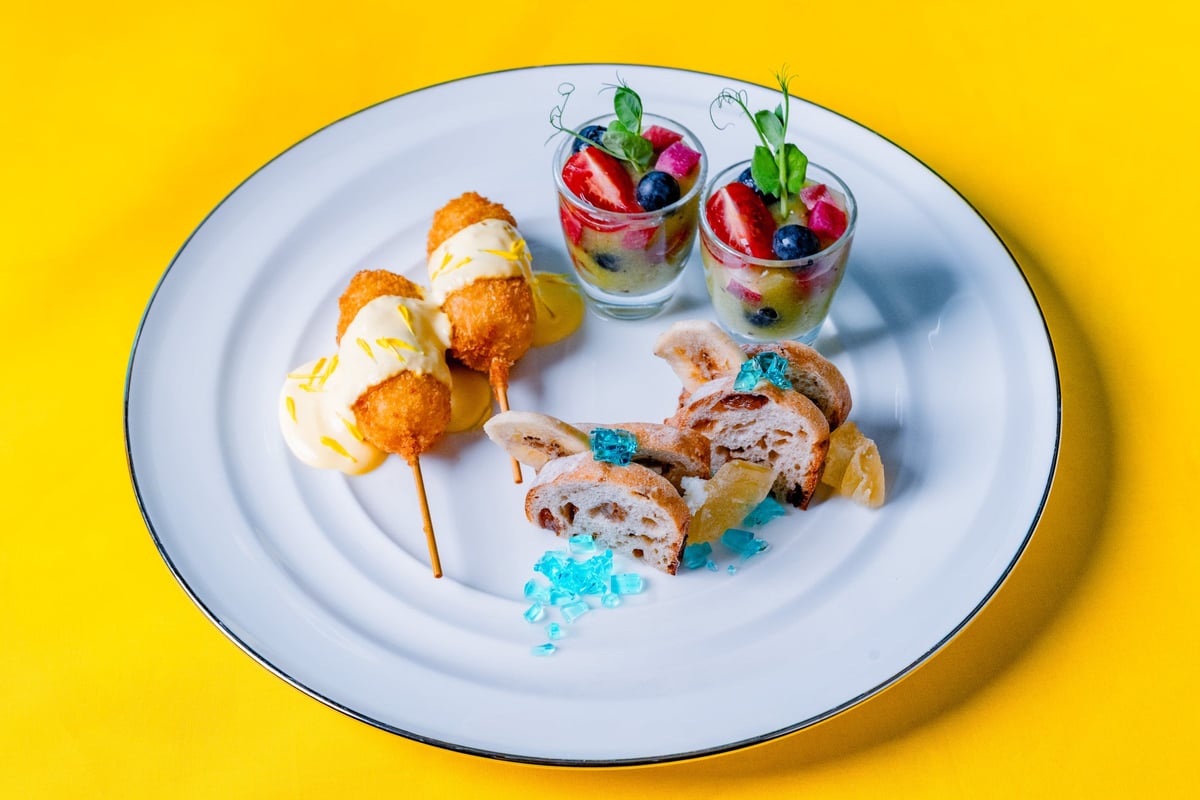 グランドプリンスホテル大阪ベイで「ミニオンズ&モンスターズアフタヌーンティー」新登場!夏のスイーツを満喫