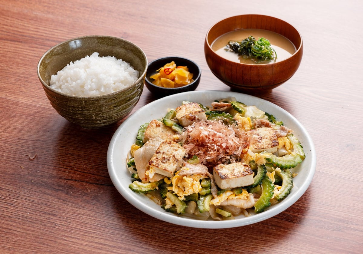ゴーヤチャンプル定食(ゴーヤ倍盛) 1,150円(税込)