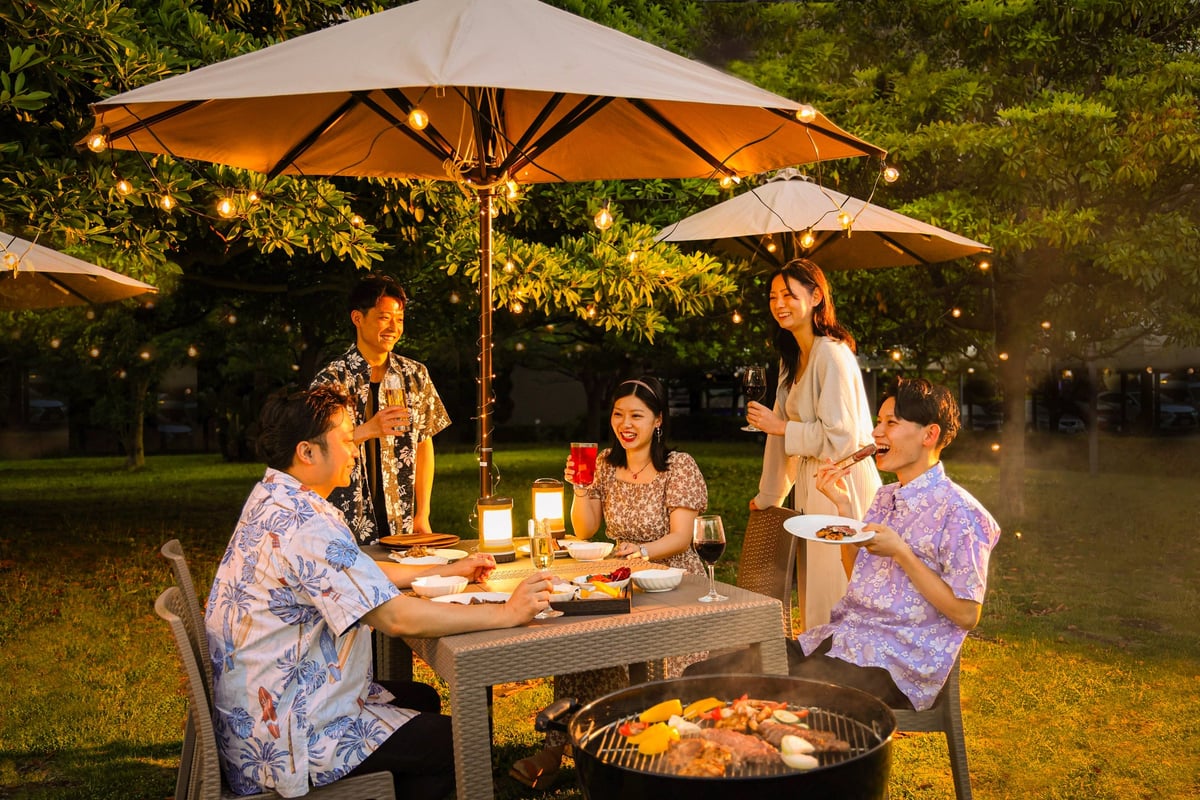 ニュー・オータニ幕張で夏限定!黒毛和牛&オマール海老の贅沢ガーデンBBQが7/18開始