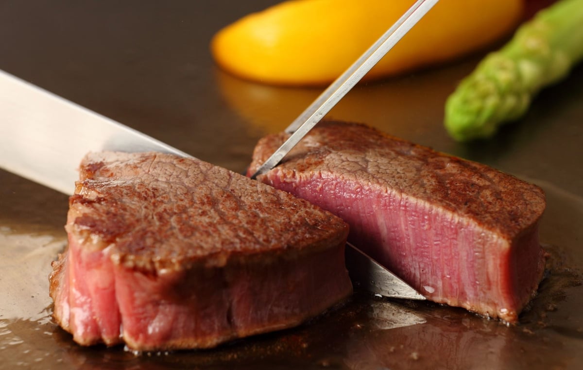 熟練料理人の火入れを目の前で堪能
