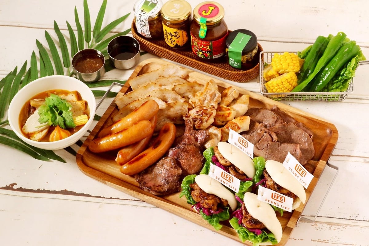 横浜モアーズ屋上BBQビアガーデンで6500円のプレミアムBBQプランが7/24開始！ビームスライフ横浜監修