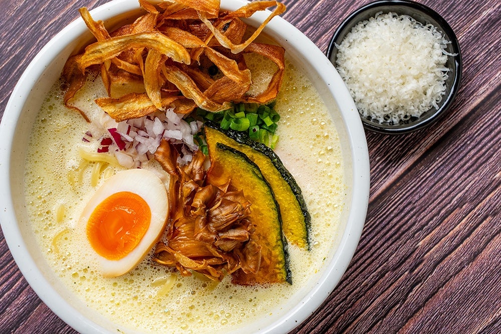 秋の味覚！白鶏舎「秋彩 実りの鶏白湯」1150円で新発売