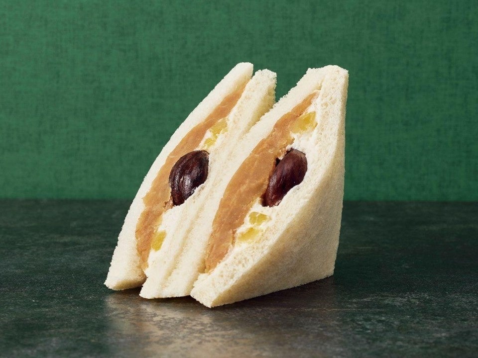 笠間栗のレアチーズモンブランサンド 756円/サンドイッチハウス メルヘン