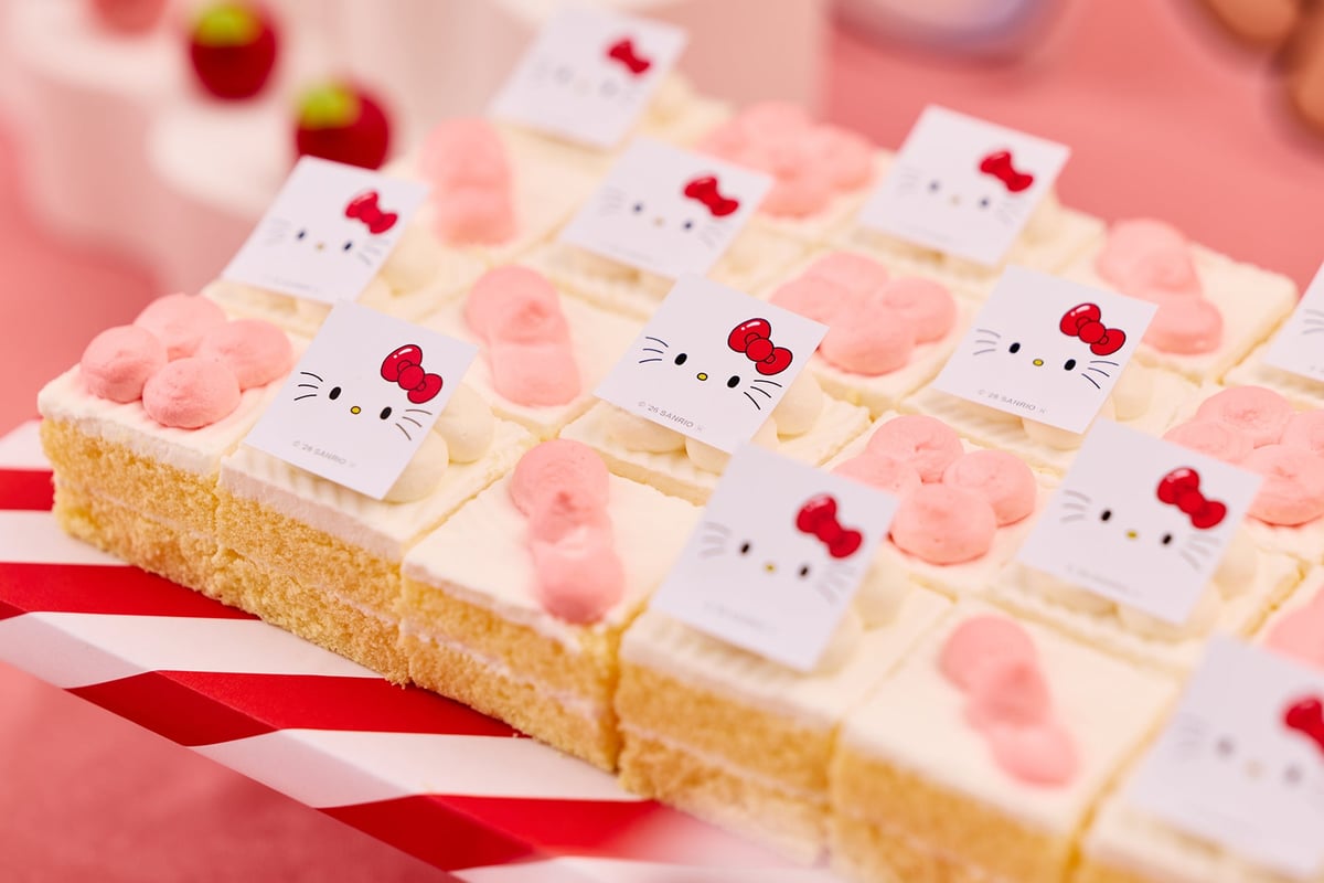 HELLO KITTY のキューティー・ショートケーキ