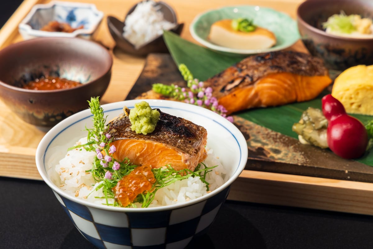 ランチ御膳「秋鮭の親子出汁茶漬け」