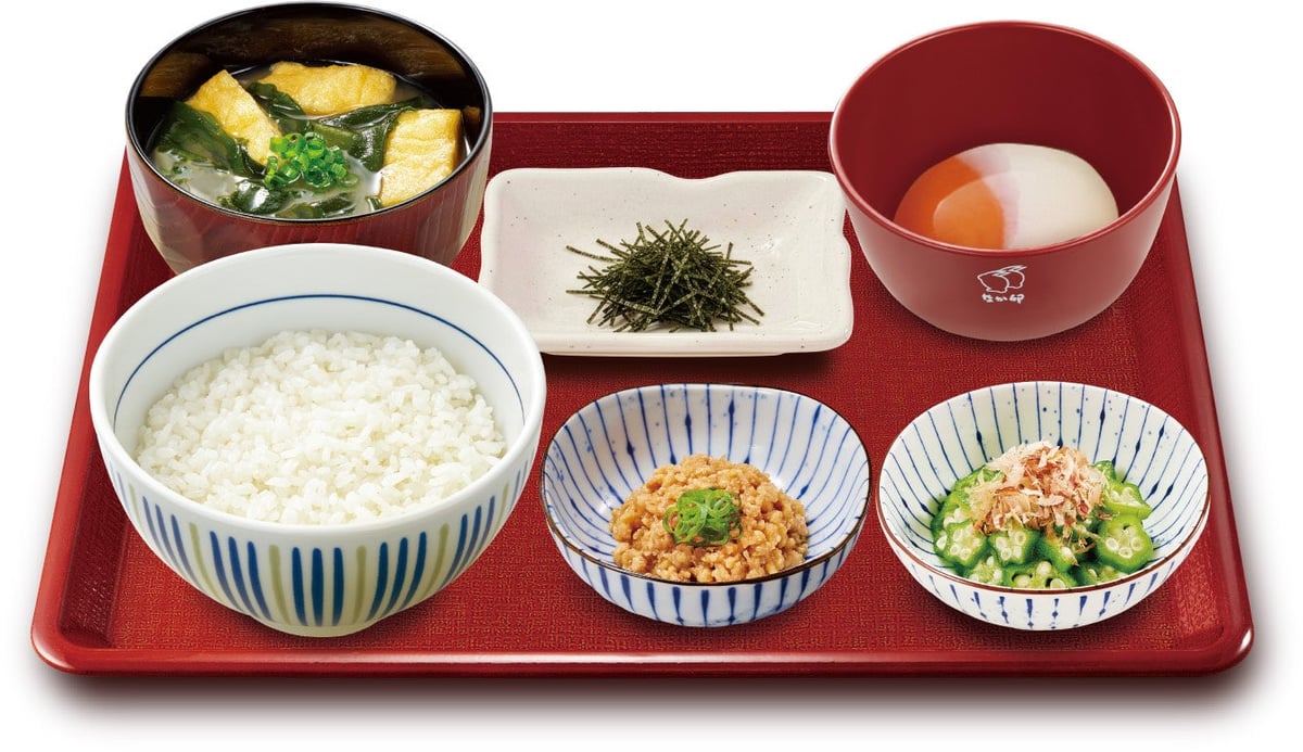 320円から!なか卯「鶏そぼろまぜのっけごはん朝食」など朝食メニュー