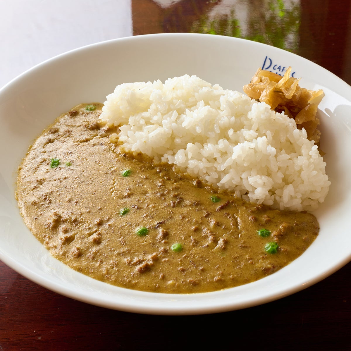 牛挽肉とグリンピースのクリームカレーライス