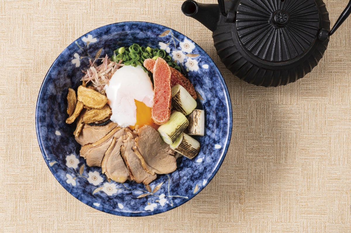 鴨と焼き葱のお出汁スパゲティ 1300円(税込1,430円)