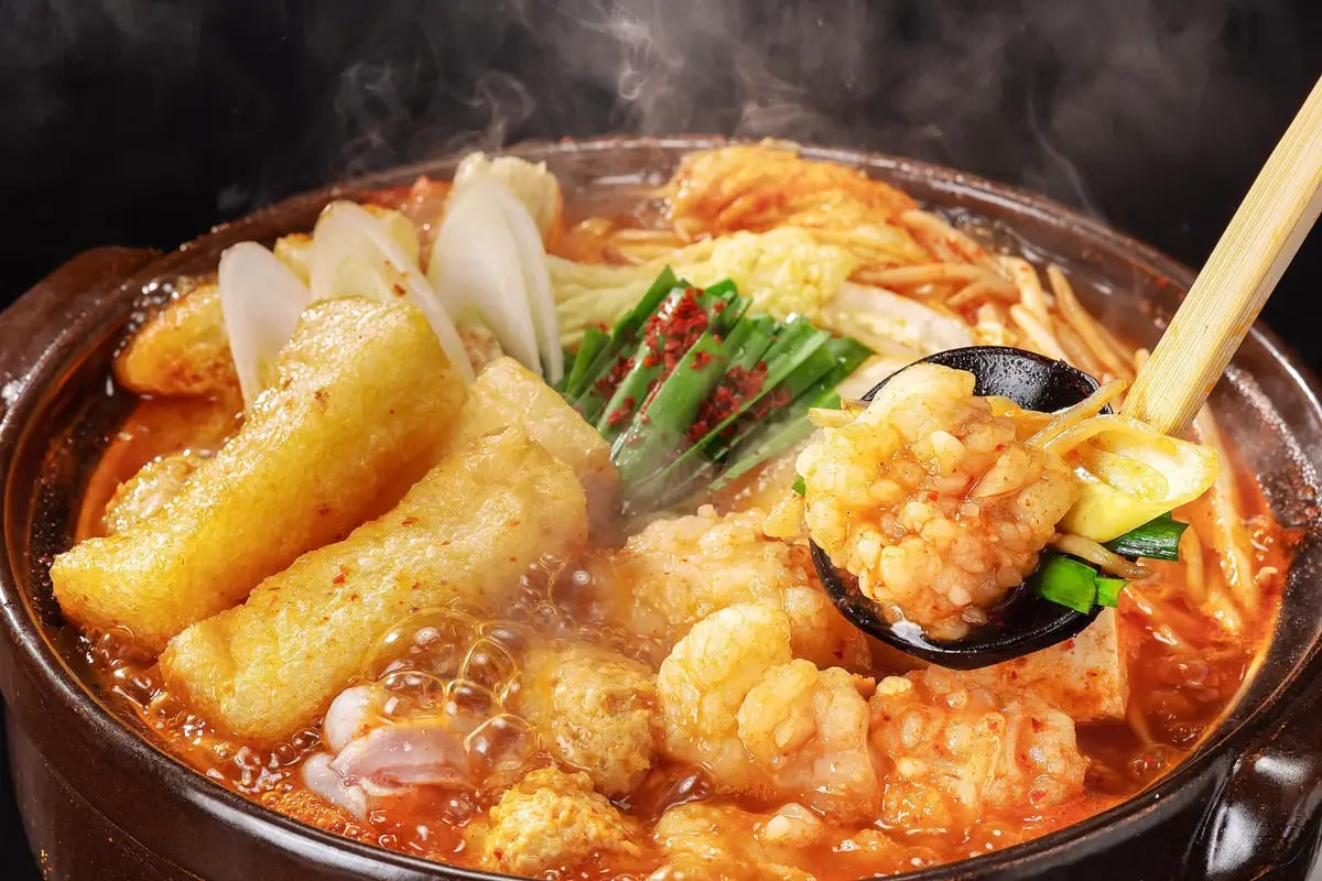 税込2,079円!赤から「牡蠣鍋」が冬限定で登場 11/3〜
