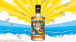 ビックリマン×久米仙酒造「ぷっくり シーサーゼウス」ウイスキー発売 10/19〜