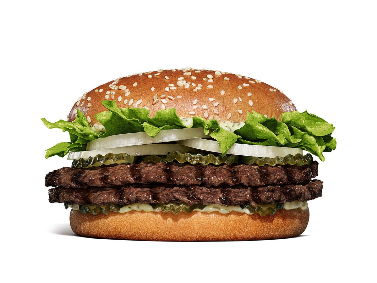 商品名：ピックルボールバーガー 発売日：2026年10月9日（金）～ 価 格：単品1,490円、セット1,790円