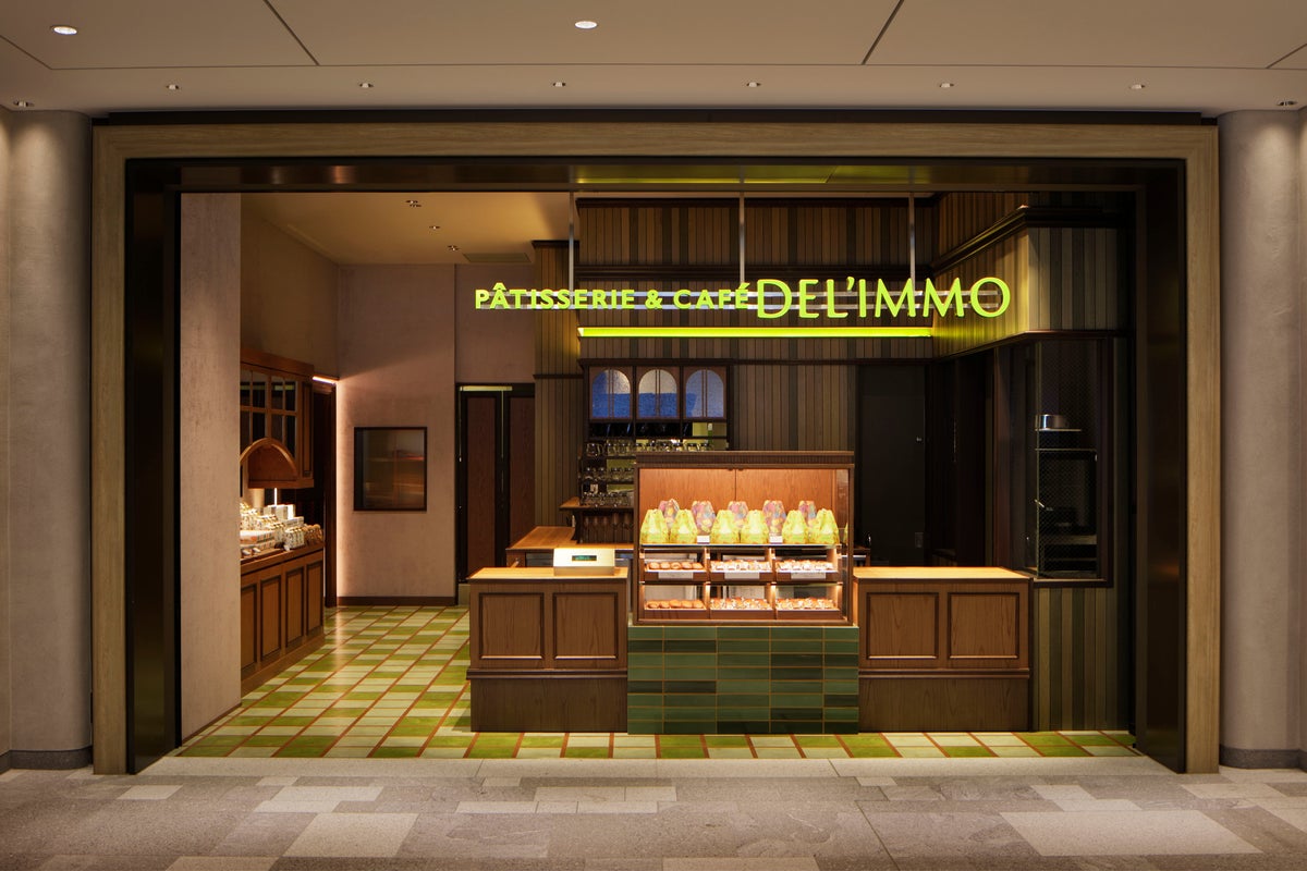 パティスリー＆カフェデリーモ麻布台ヒルズ店 所在地：東京都港区虎ノ門5-9-1麻布台ヒルズガーデンプラザB B1TEL：03-6809-2030営業時間：11:00-22:00定休日：施設に準ずる