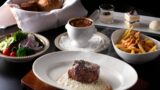 秋の“背徳”肉グルメ！ホテルニューオータニ（東京）「ヴォルケーノ プレミアムコース」10/1〜