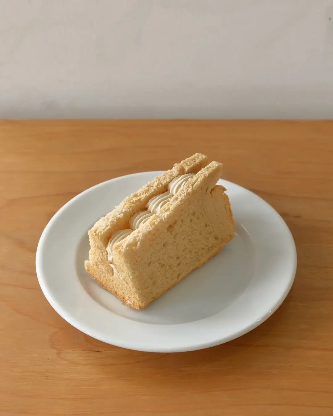 「POMPONCAKES」コラボしたコーヒーシフォンサンド
