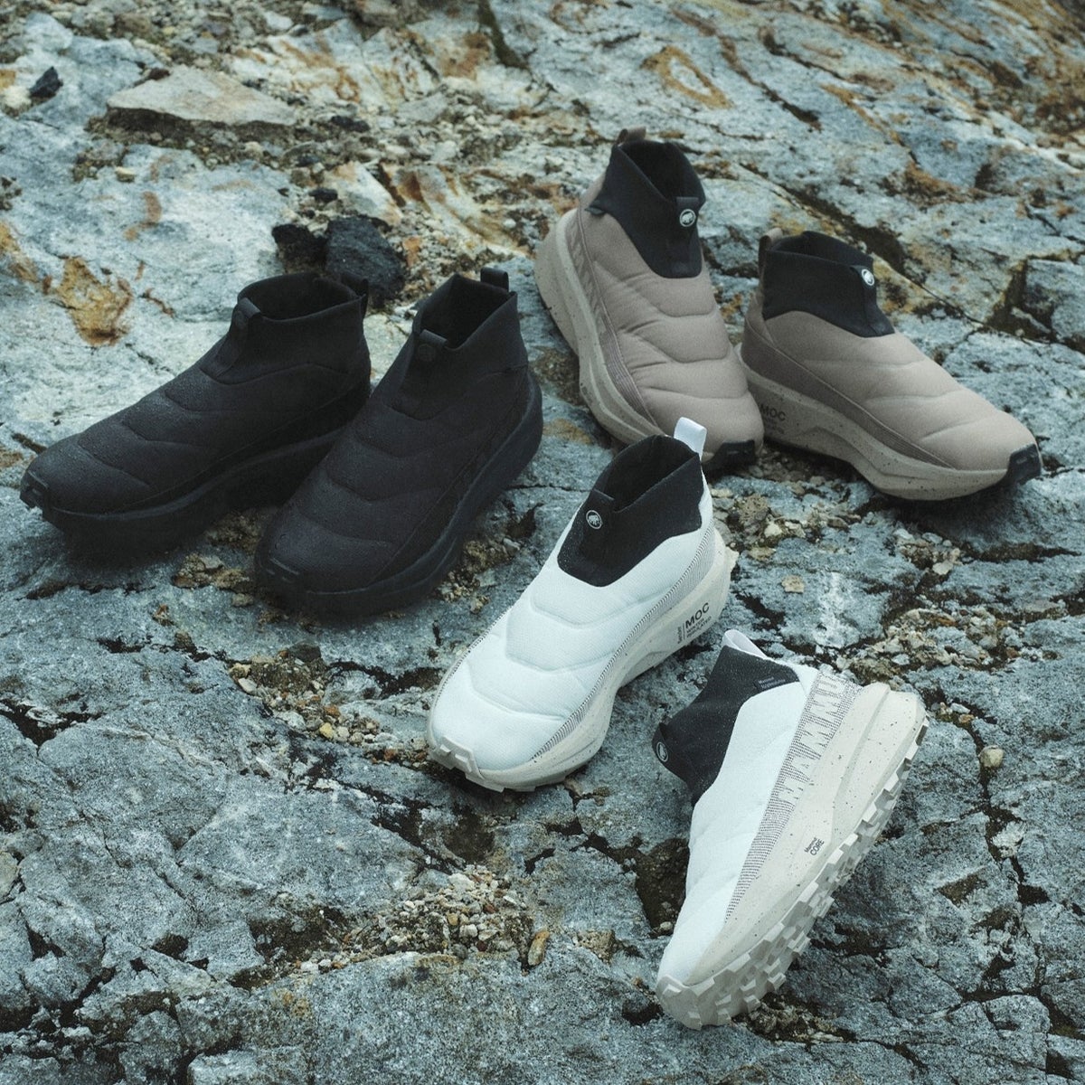 左:「black」右上:「sablun-black」下:「white-moonbeam」