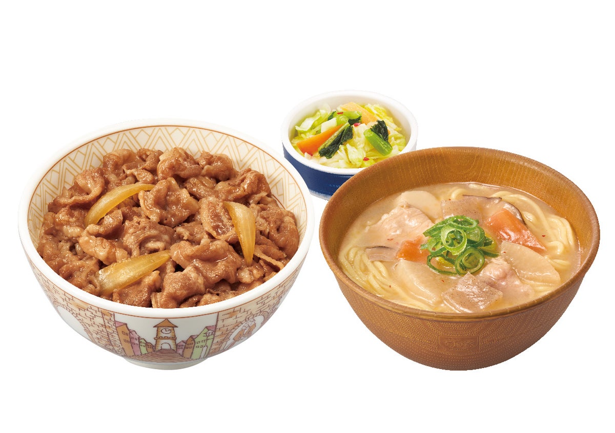 税込880円！すき家「とん汁みそらーめん」牛丼セット、新CMを全国放送 10/2〜