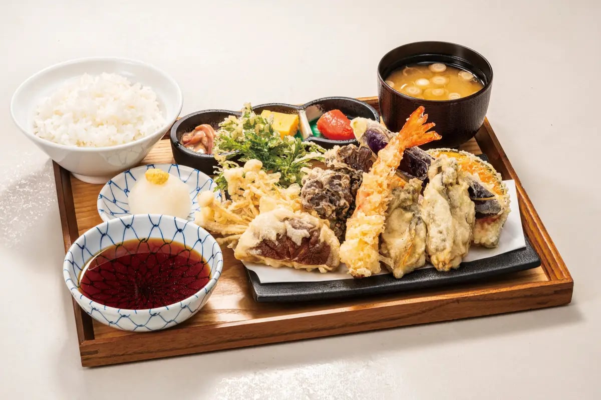 秋限定!天丼はま田「牡蠣ときのこの天丼」1,680円 10/28〜