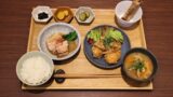 「さっぱりきのこの和風ソースヒレカツ」と「ほろとろGEN角煮」の二つのメインに、ドライリブや小鉢を添えた秋限定「秋麗御膳」。